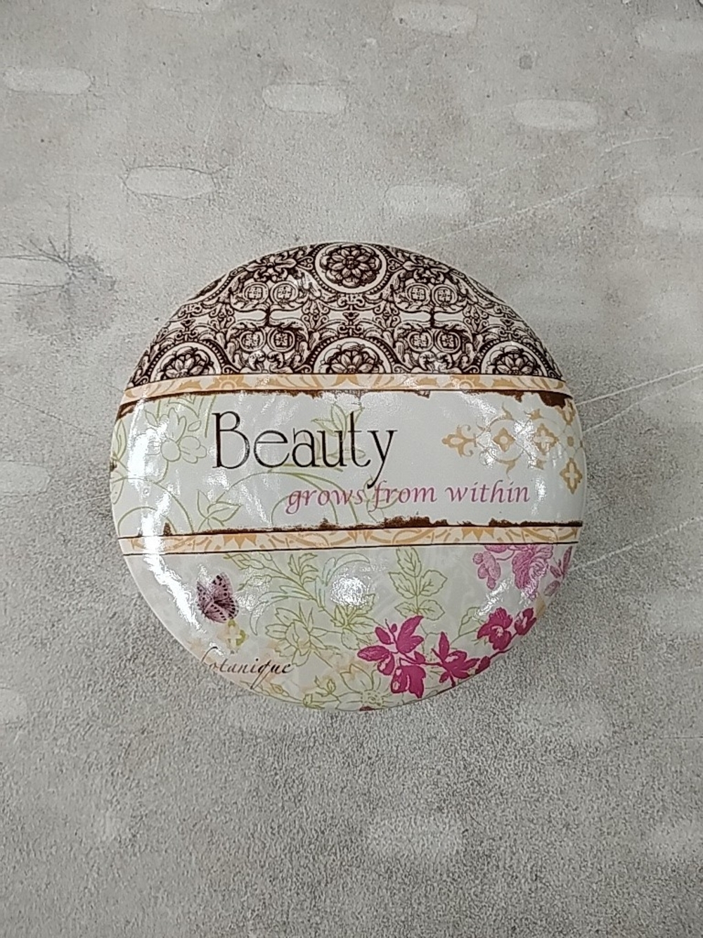 Creative Co-Op White and Black Decorative Trinket Lid
